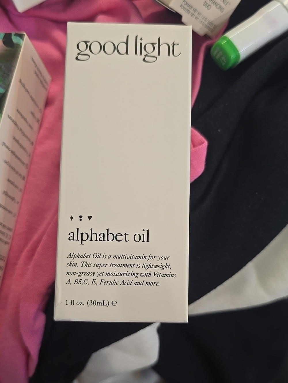 Alphabet Oil - Korean Skincare Lightweight Multivitamin Facial Oil (White)
